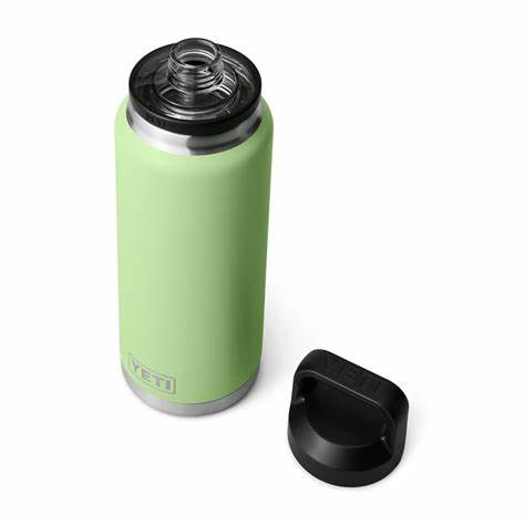 Yeti Rambler 36oz Bottle with Chug Lid | Black