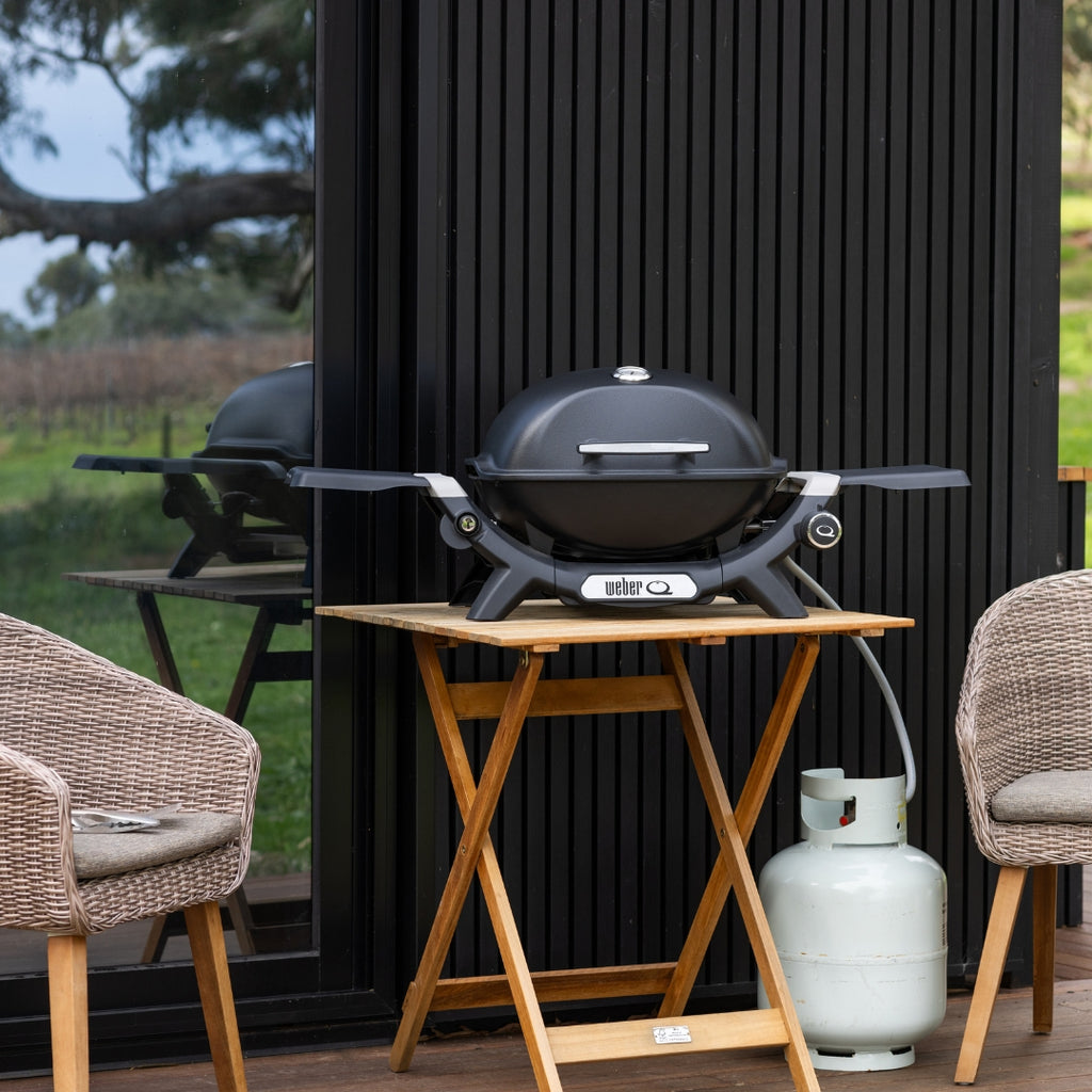 Baby Q Premium (Q1200N) Midnight Black LPG